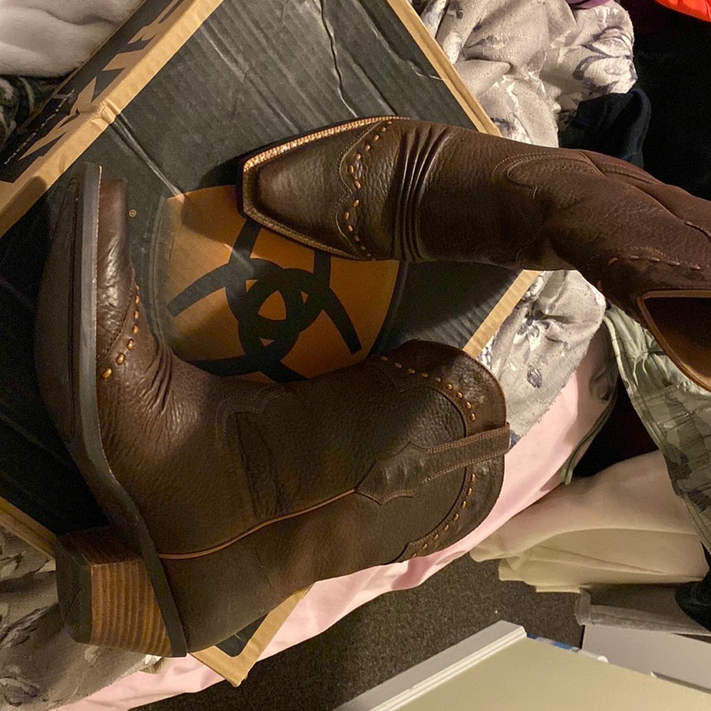 Brown and Tan Cowboy Boots in very good condition. Only wore a couple of times.